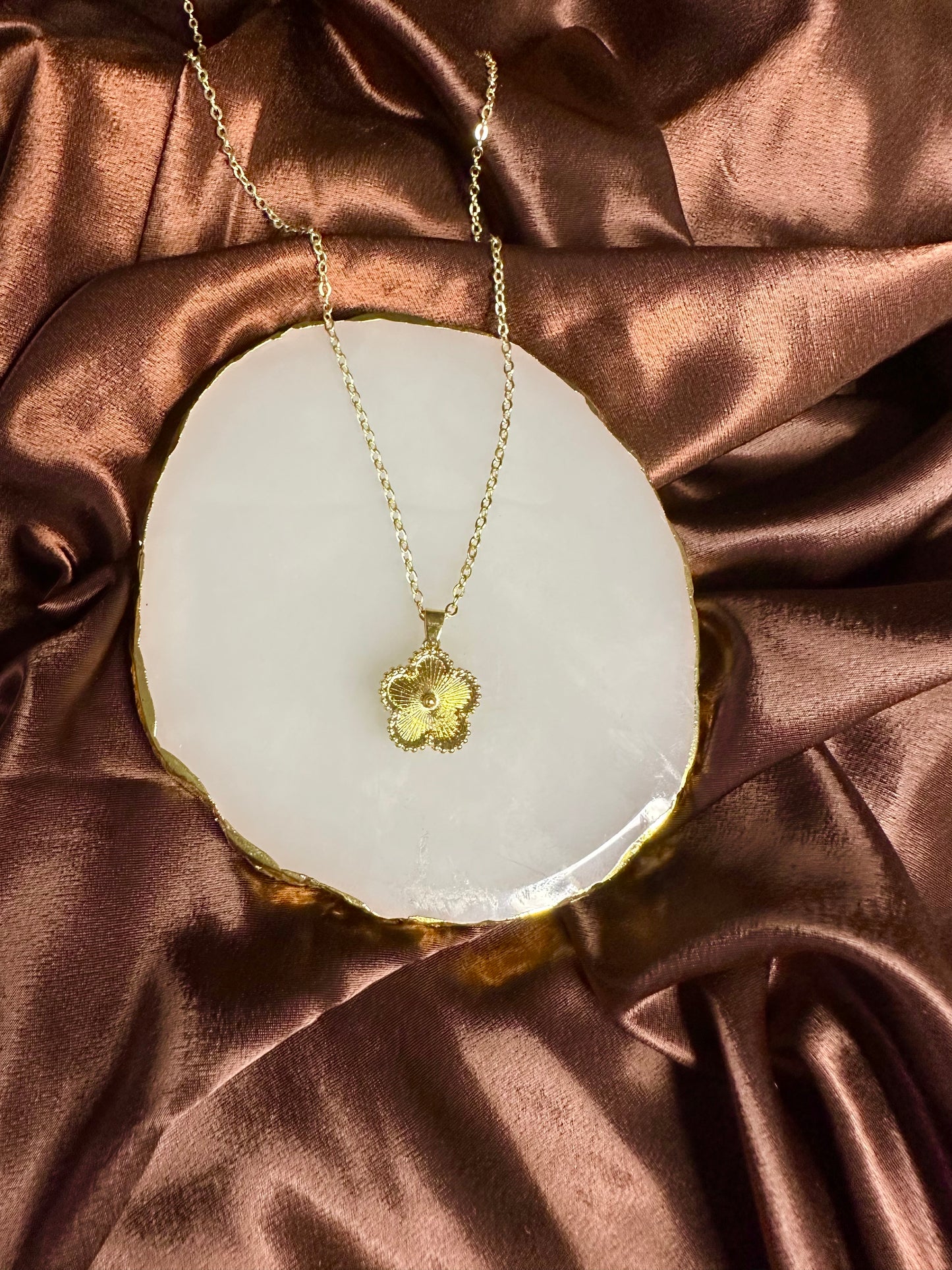 Collier Linda